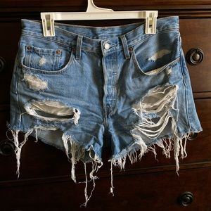 Levi’s 501 High Waisted Distressed